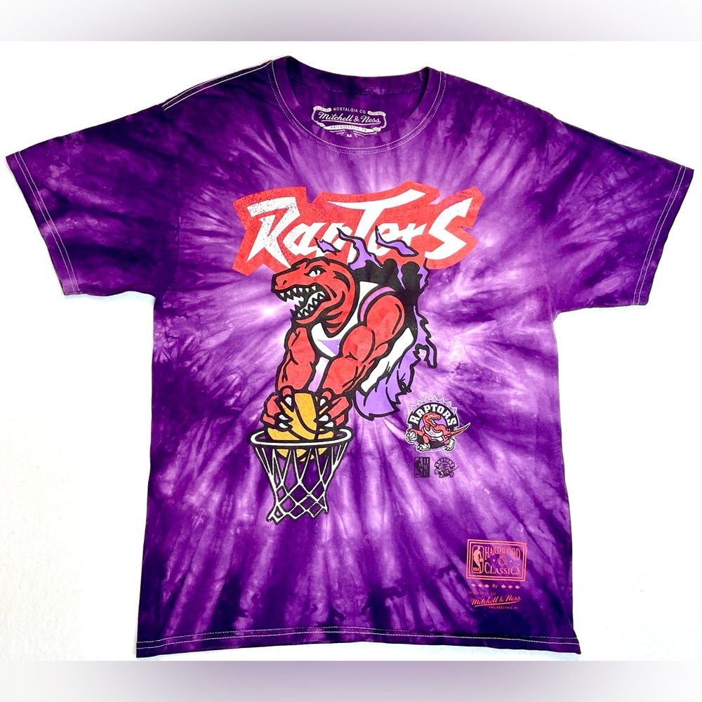 Nostalgia Co. Mitchell & Ness NBA Raptors Graphic Tshirt Tie Dye Purple Size M